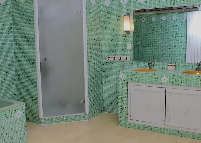 Le Moulin, Avec Parc, Piscine, Au Coeur Du Village Сasa de vacaciones Villegly